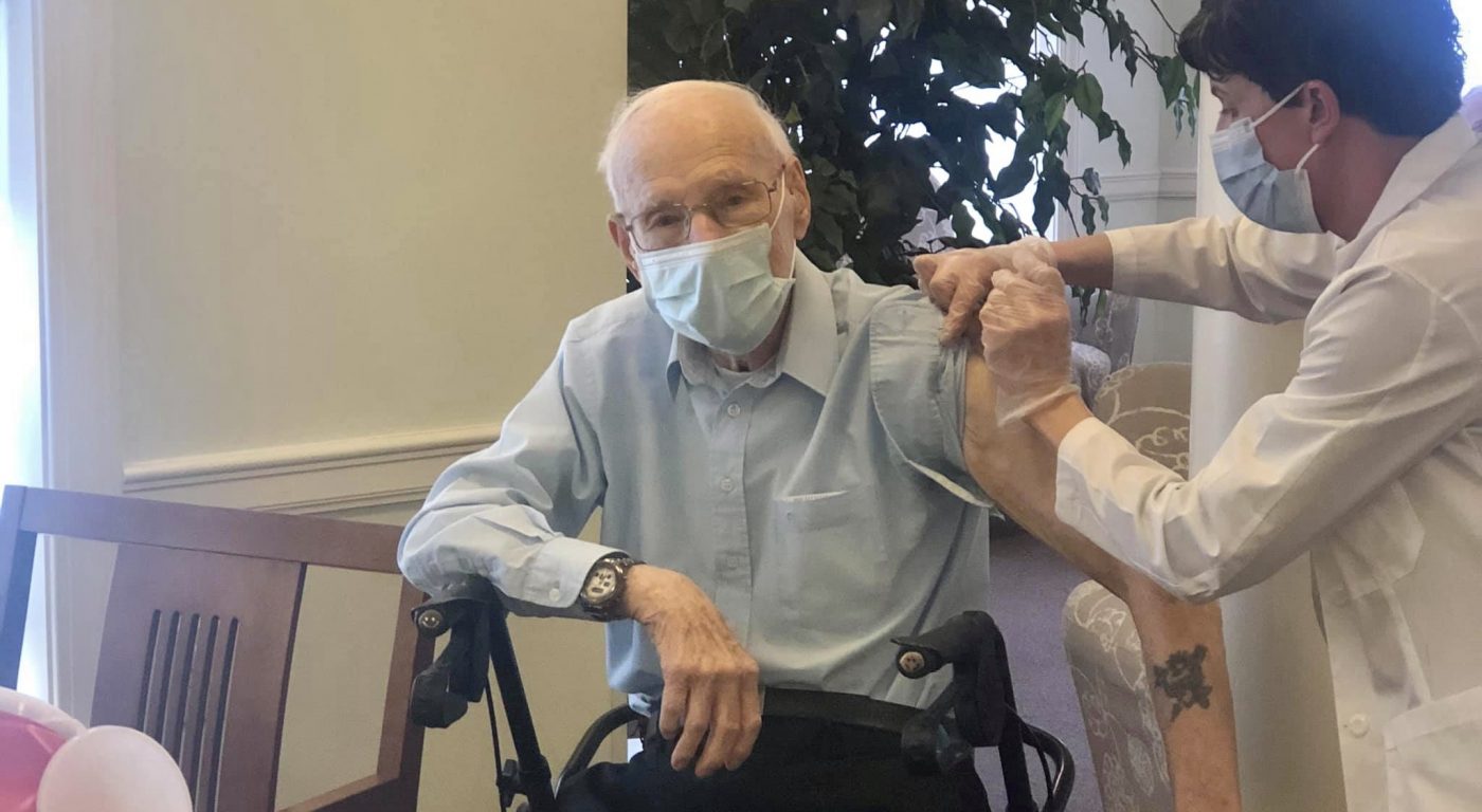 Lloyd Jones Senior Living residents receive COVID-19 vaccine